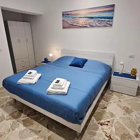 Apartment Blue Dreams